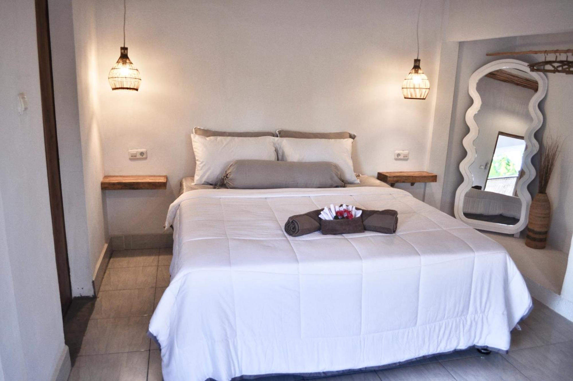 Ripbowl Guest House Selong Belanak Luaran gambar