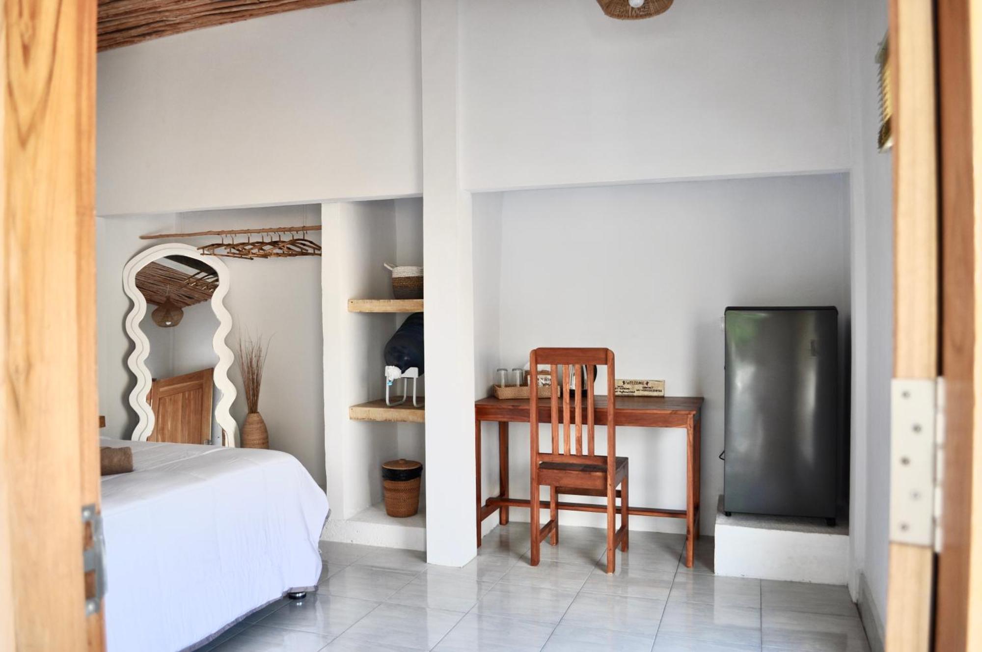 Ripbowl Guest House Selong Belanak Luaran gambar